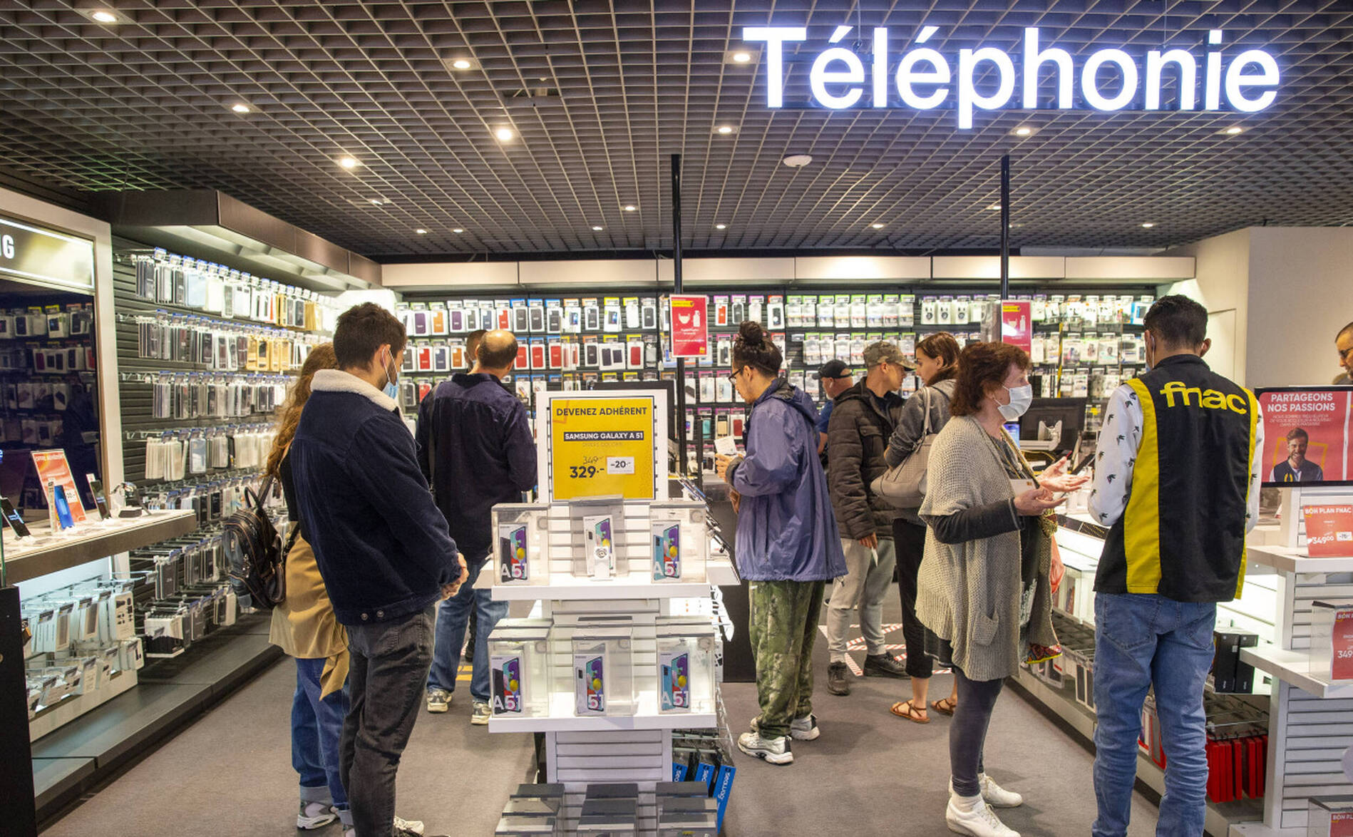 Fnac Darty cherche à vendre Nature & Découvertes