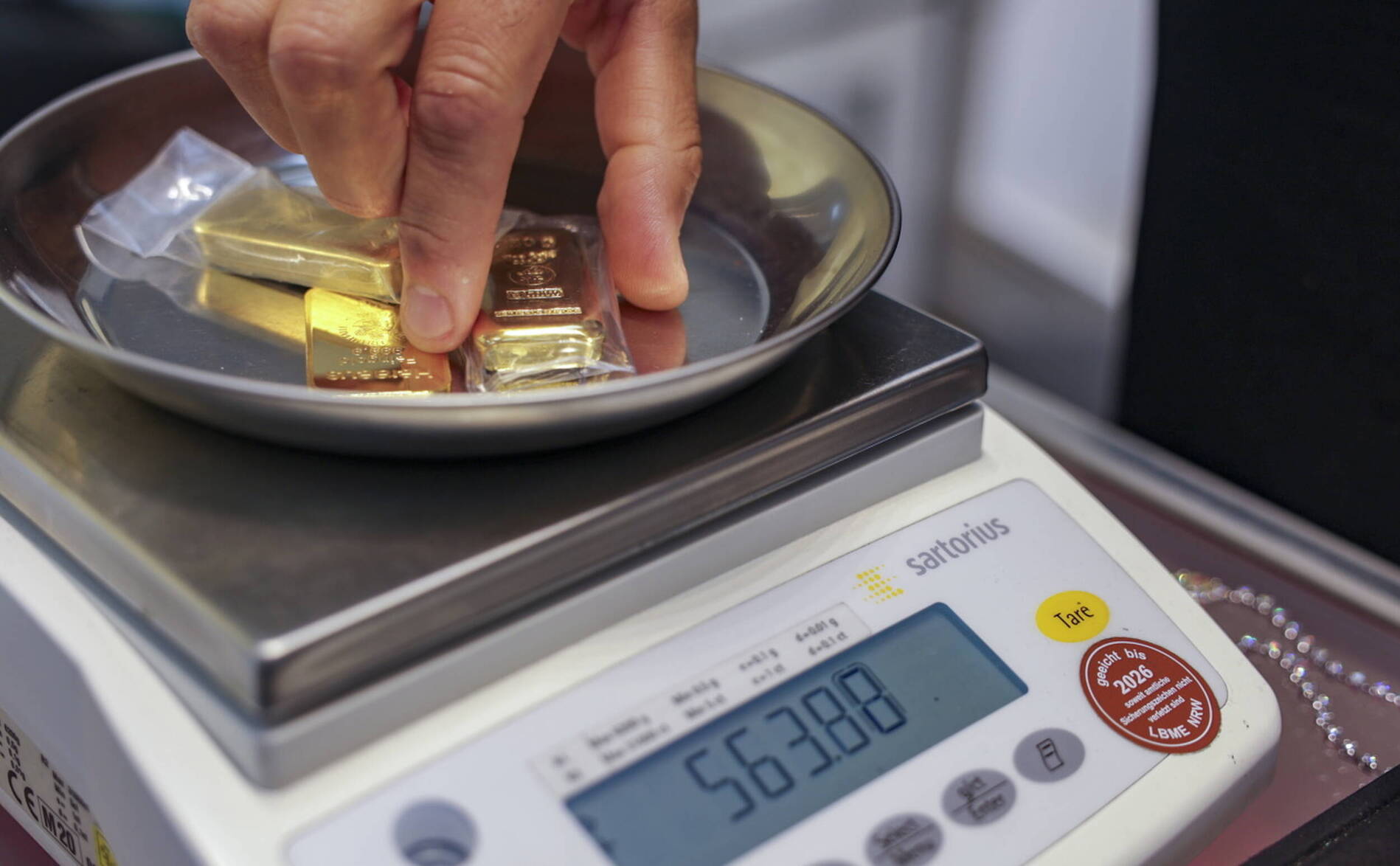 L'or évolue autour des 5080 dollars l'once