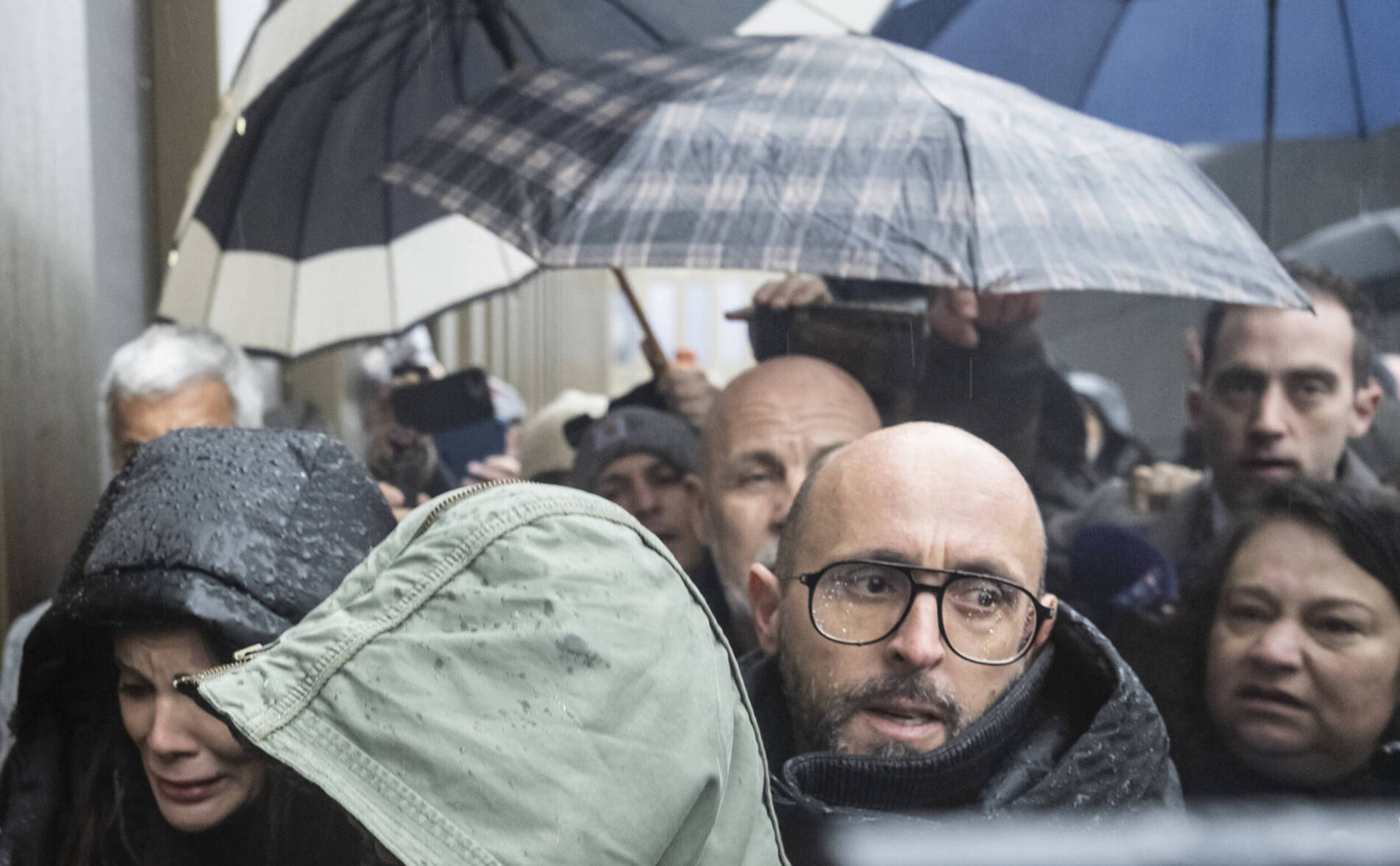 Les Moretti ont été pris à partie par des proches de victimes