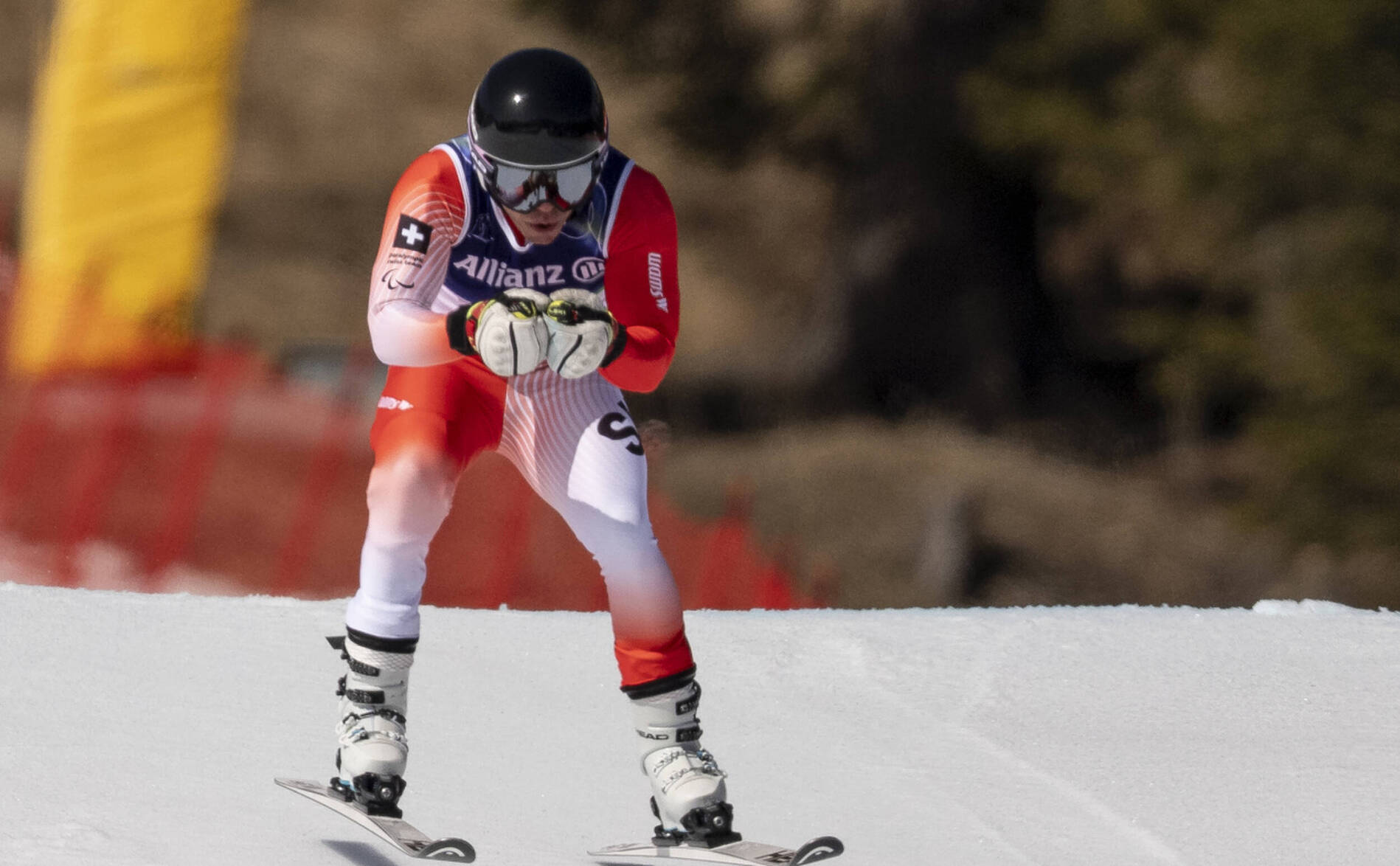 Ski: Robin Cuche sacré en descente