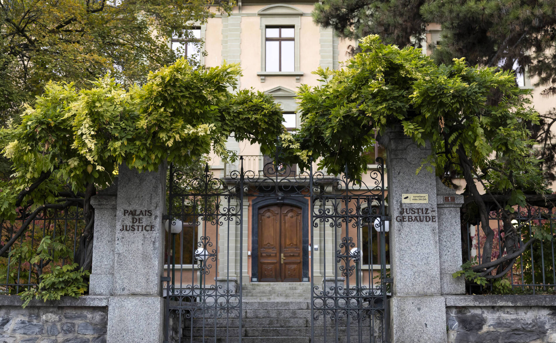 Fausse parente de Christian Constantin, vraie peine de prison