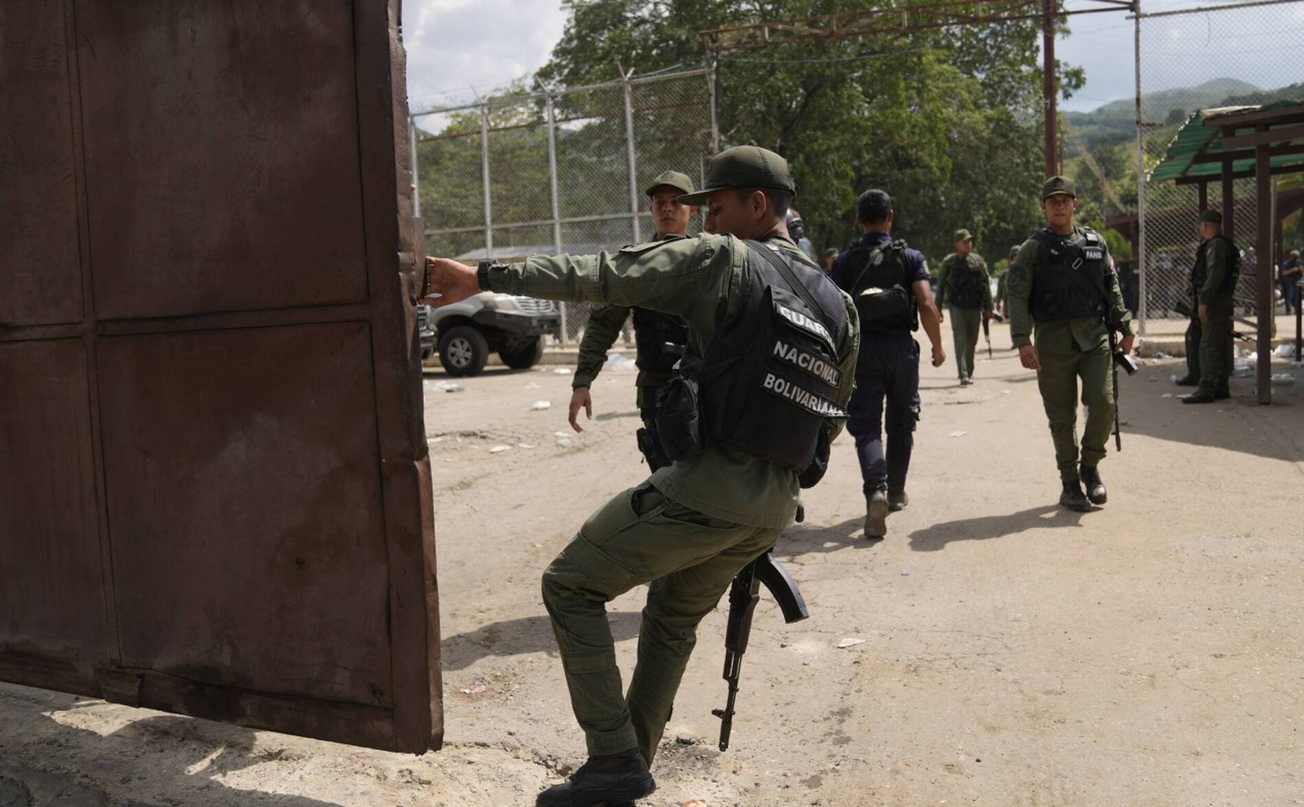 Venezuela: la propriété d'un chef de gang pillée après sa fuite