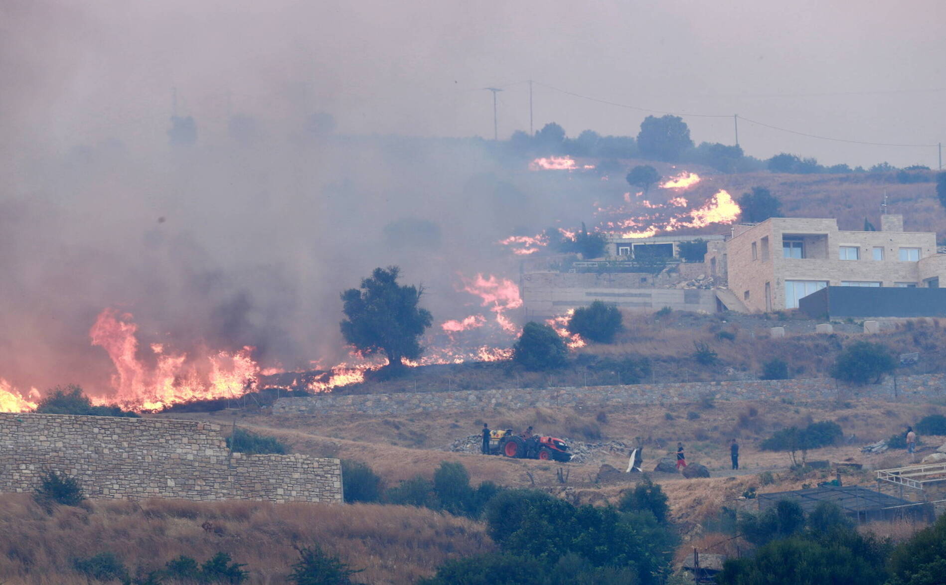 Incendies en Grèce : quelque 8000 personnes évacuées en Crète