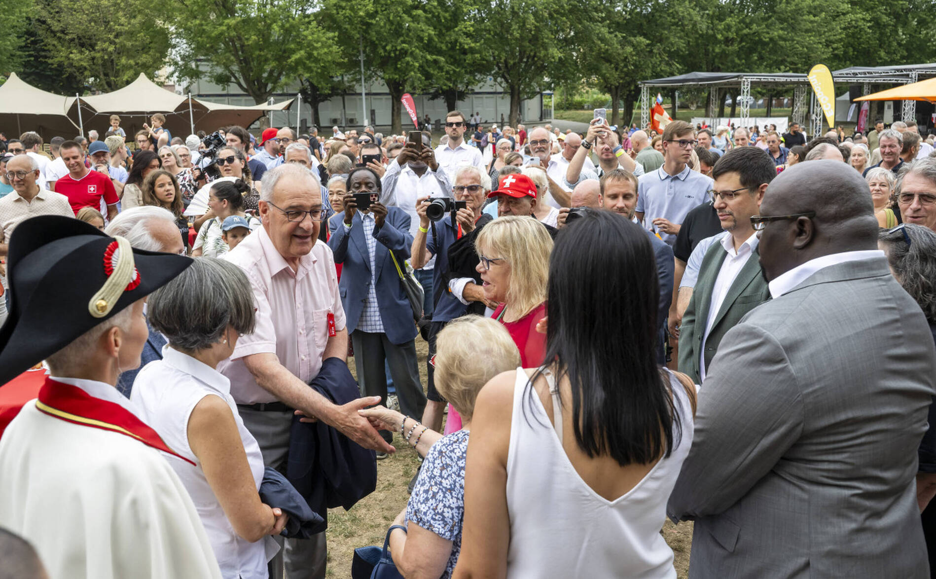 Guy Parmelin célèbre la Suisse à Renens aux côtés de la population