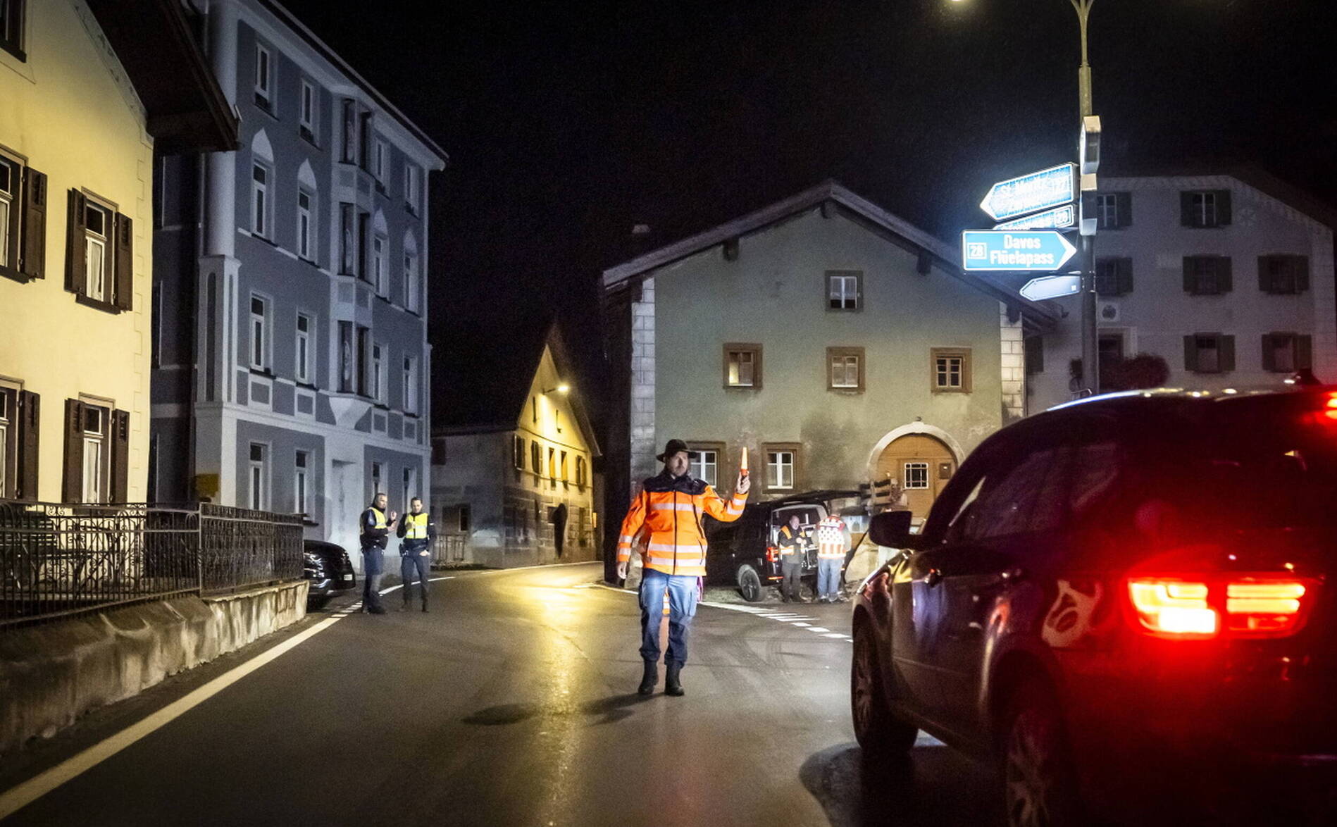 Des morts et blessés dans un accident de car hollandais aux Grisons