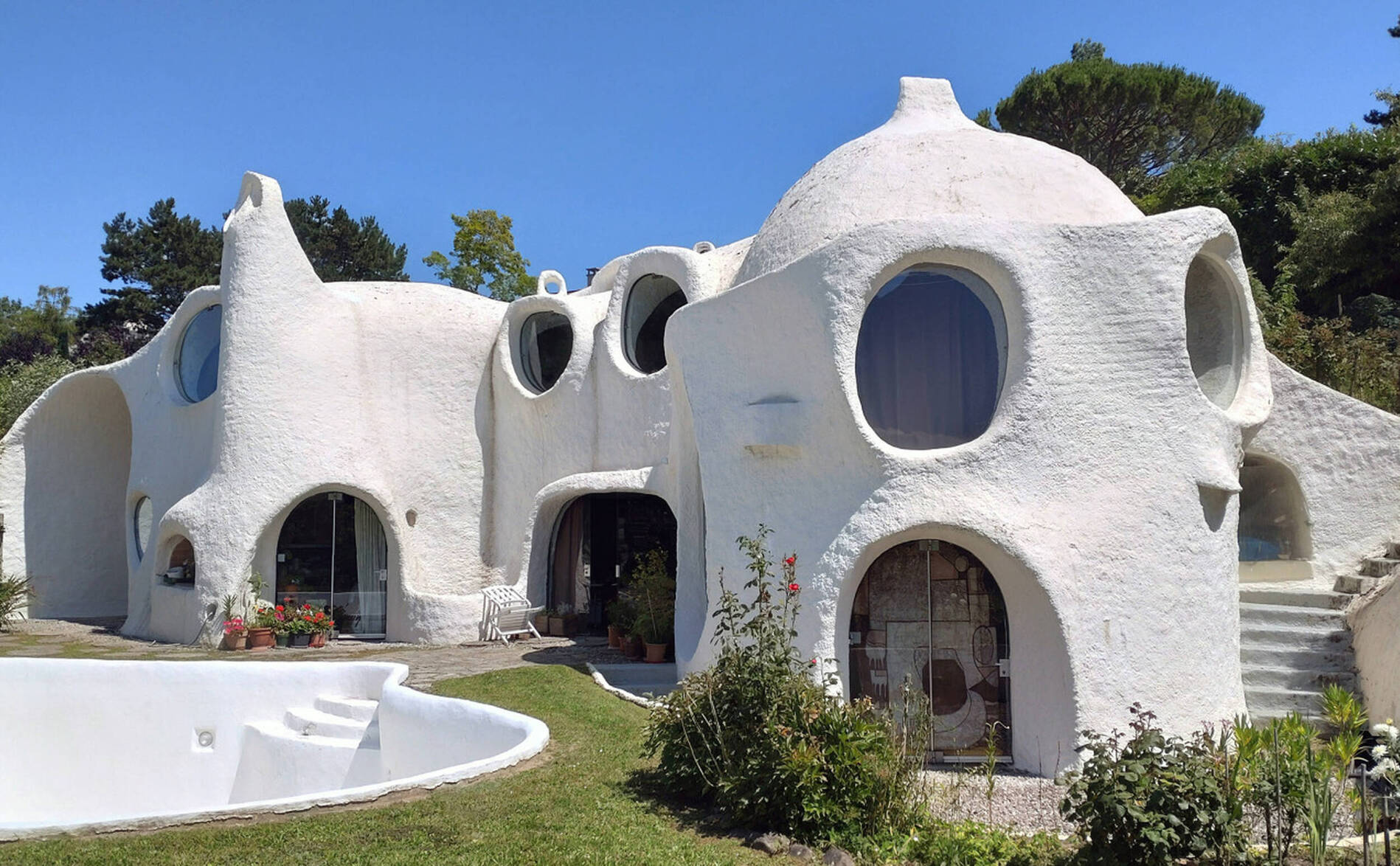 Une villa d'Anières (GE) toute en rondeurs inscrite à l'inventaire