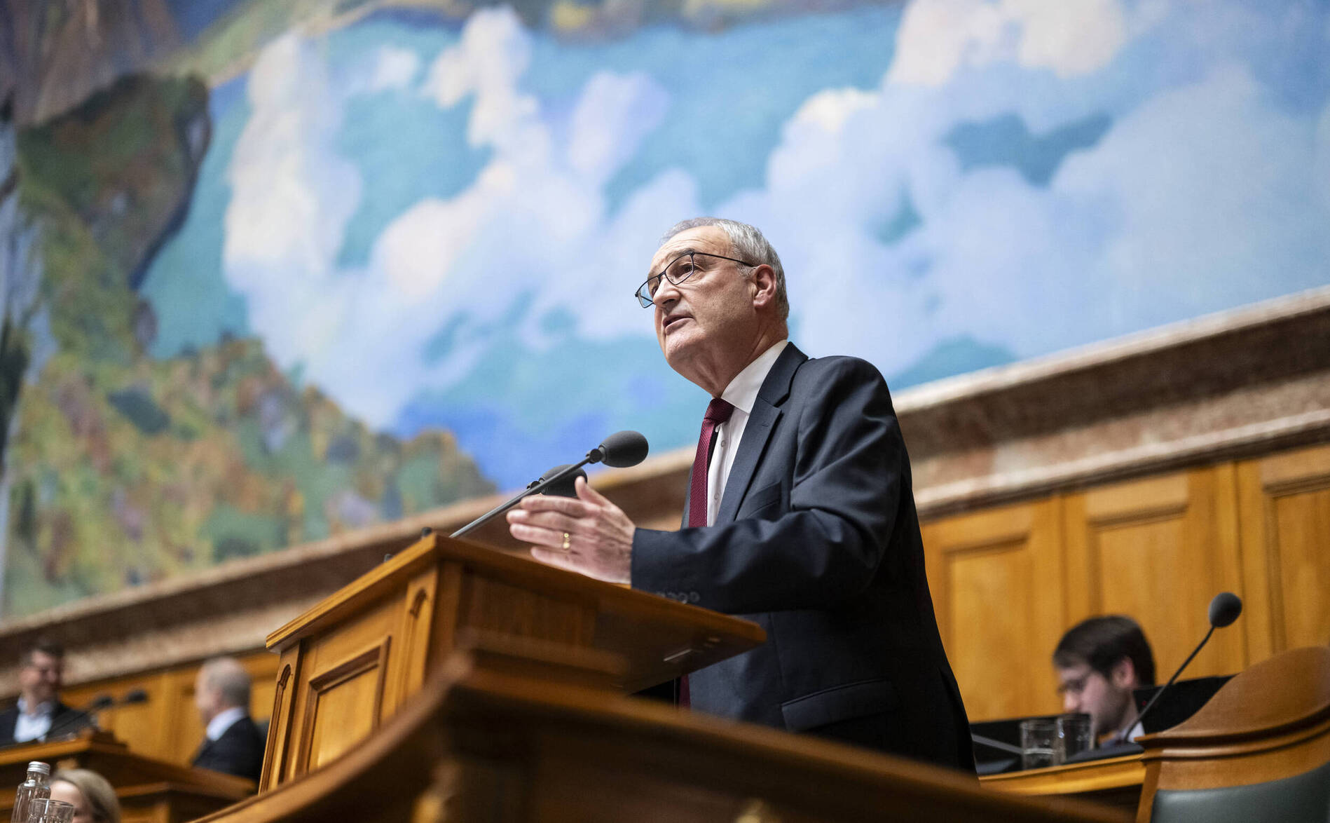 Guy Parmelin est élu président de la Confédération
