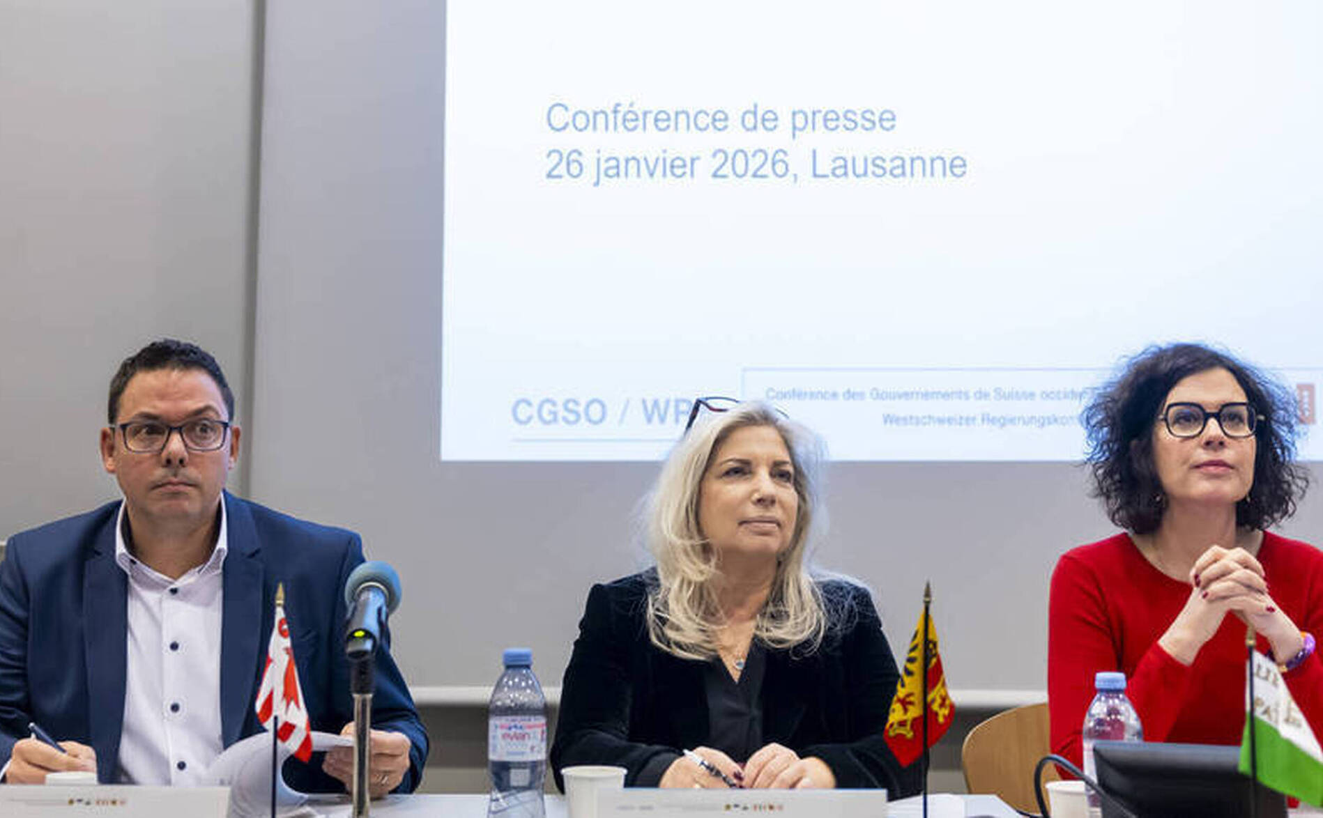 Les gouvernements romands contre la baisse de la redevance SSR
