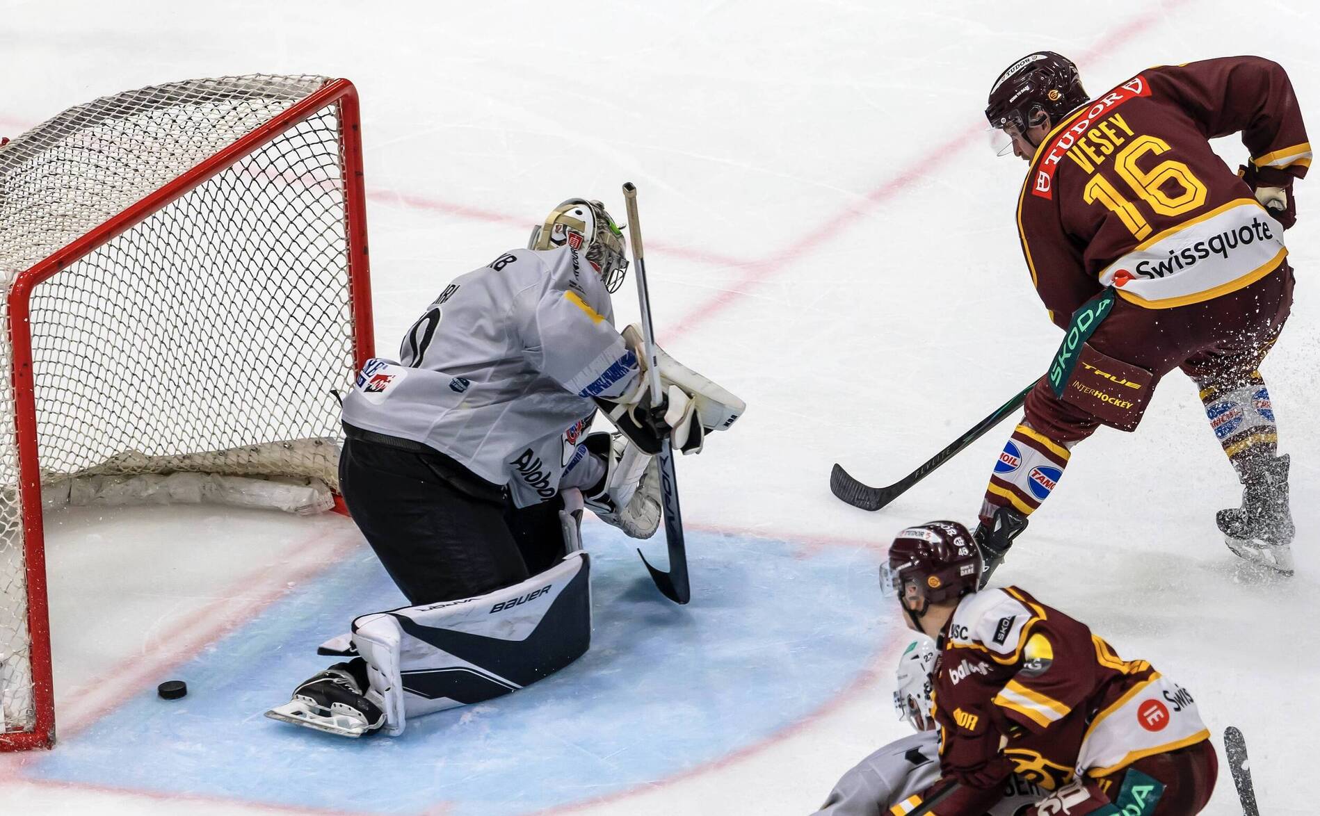 DIRECT – Suivez l'acte III entre Fribourg et Genève