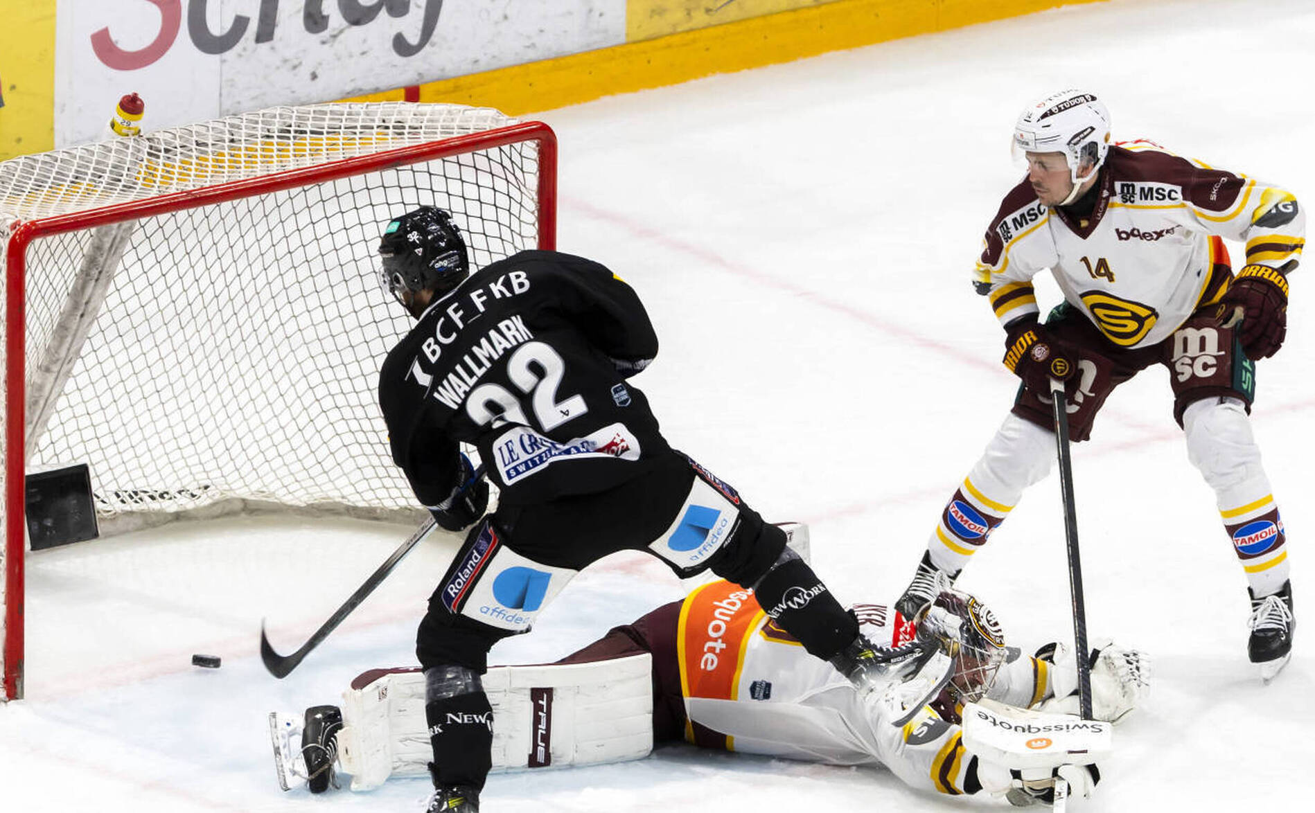 Fribourg se joue de Genève et file en finale