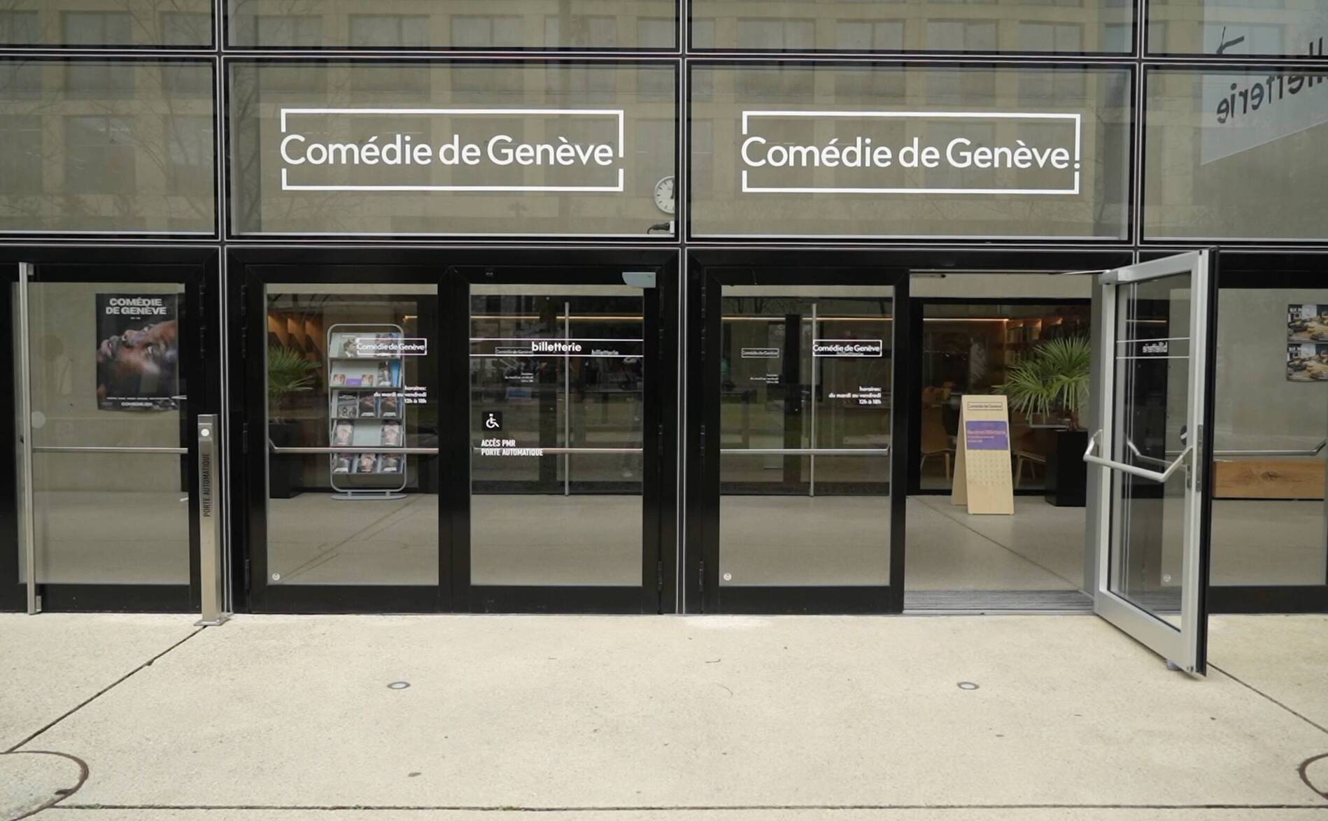 Comédie: les grandes manoeuvres repoussées d'une semaine