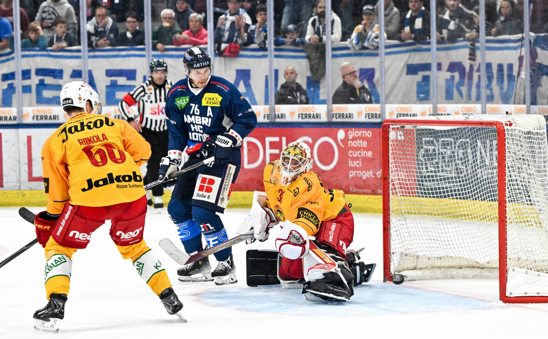 Ambri contre Langnau: les buts du match