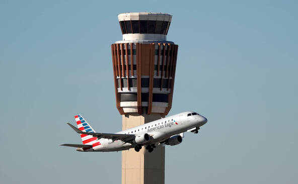 Paralysie budgétaire: le trafic aérien américain va se réduire