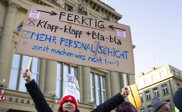 Des soignants manifestent à Berne pour un système de soins solide
