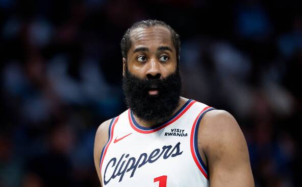 55 points de James Harden relancent les Clippers