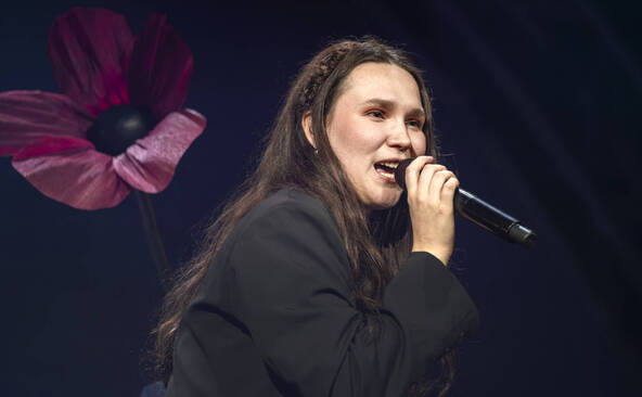 Zoë Më en tournée avec une escale à Genève