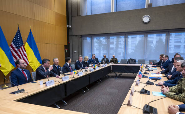 Les Etats-Unis et l'Ukraine démarrent leur tête-à-tête à Genève