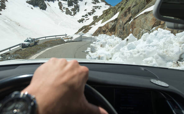 Première neige à Aoste, un demi-mètre au Grand-St-Bernard