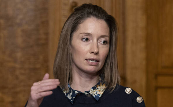 Une commission réduit le paquet d'allègement de la Confédération