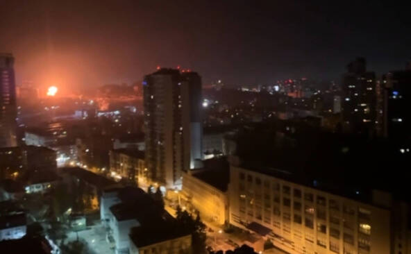 Ukraine: de fortes explosions secouent le centre de Kiev