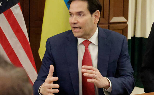 Rubio veut « ouvrir la voie » à une Ukraine souveraine