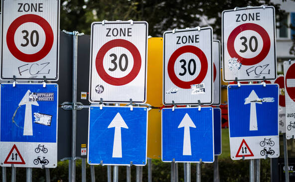 Le projet de limitation de vitesse à 30 km/h divise