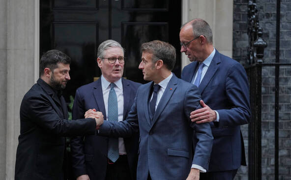 Zelensky fait le point à Londres avec ses alliés européens