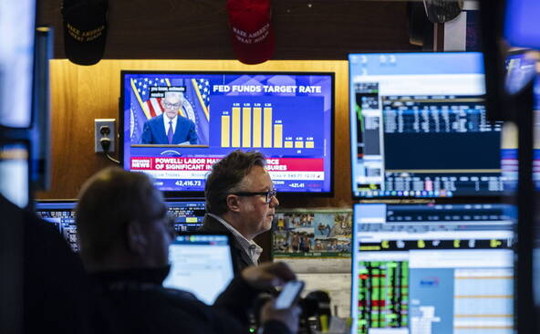 La Fed baisse ses taux, deux responsables voulaient un statu quo