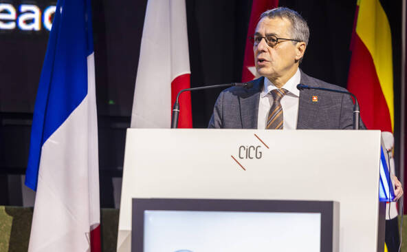 Réfugiés: Cassis estime les avancées « réelles » mais « insuffisantes »