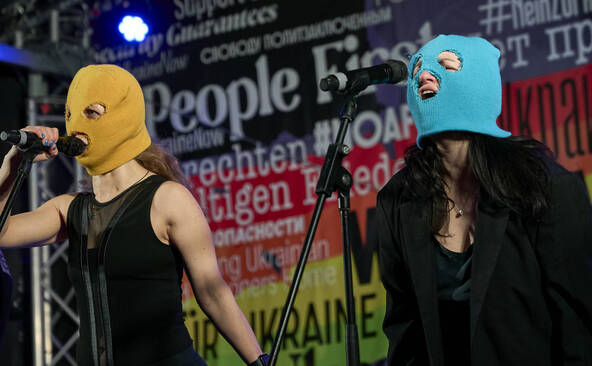 Russie: le groupe punk Pussy Riot désigné « organisation extrémiste »