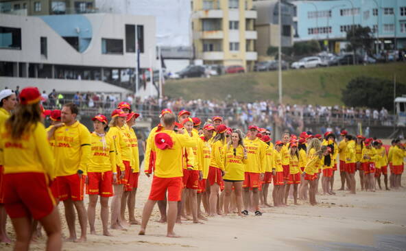 Bondi: hommage aux victimes de l'attentat des sauveteurs en mer