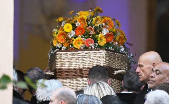 L'adieu à BB débute à Saint-Tropez, en simplicité