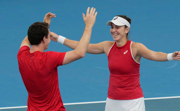 Le duo Bencic/Paul envoie la Suisse en finale de la United Cup