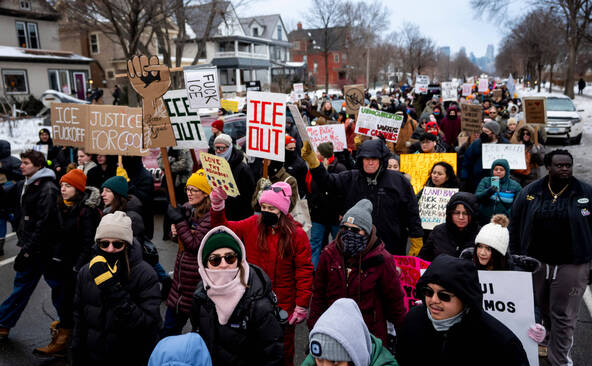 Femme abattue par l'ICE: week-end de protestations aux Etats-Unis