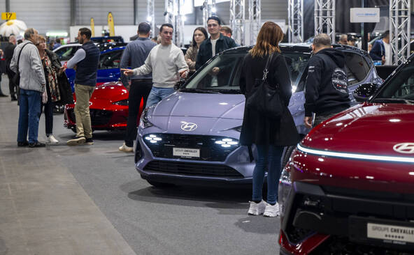 Climat de consommation au ralenti en décembre