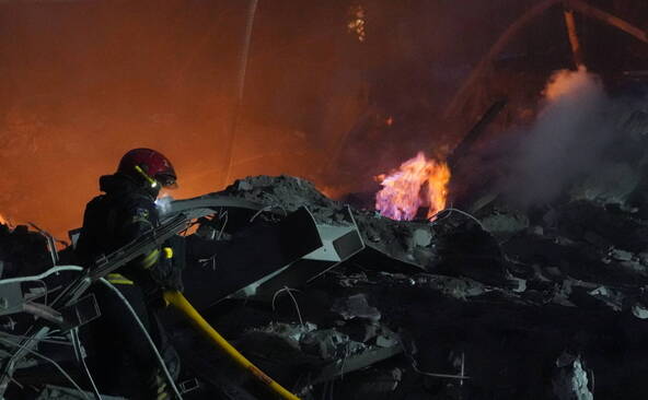 Ukraine: des frappes russes font deux morts près de Kharkiv