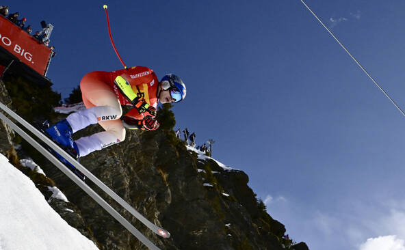 Franzoni domine le Super-G de Wengen, von Allmen 3e