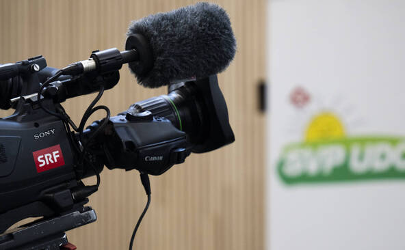 L'UDC soutient le oui à l'initiative SSR « 200 francs ça suffit »