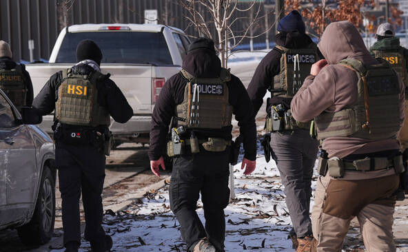 Des agents fédéraux commenceront à quitter Minneapolis mardi