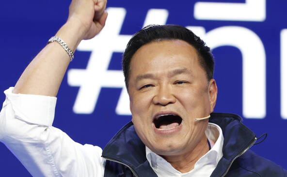 Thaïlande: législatives anticipées après une période d'instabilité