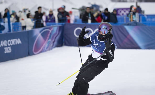 Ski freestyle: Mathilde Gremaud en or en slopestyle