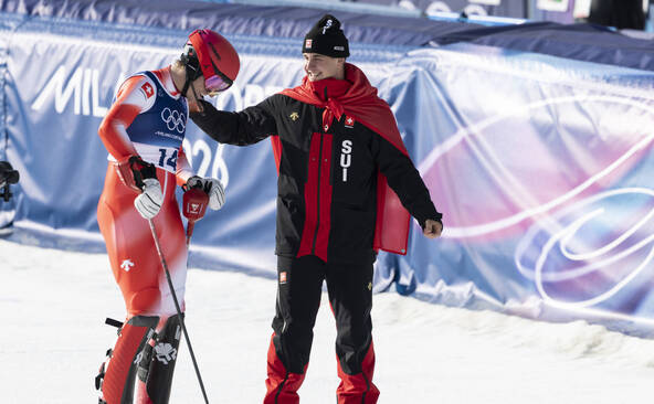 Combiné: L'or pour von Allmen/Nef, l'argent pour Odermatt/Meillard