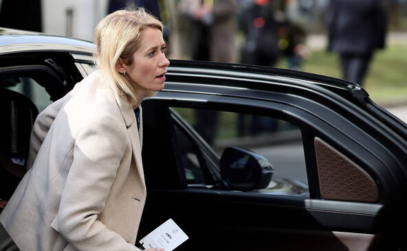 La cheffe de la diplomatie UE rejette le « dénigrement » américain