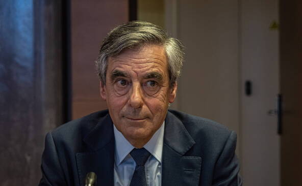Emplois fictifs: peine de François Fillon définitive