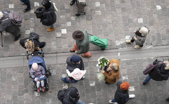 La population active occupée avance au quatrième trimestre