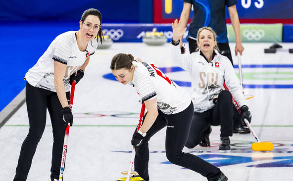 Schwaller et Cie qualifiés en demi-finale, 5e succès des Suissesses