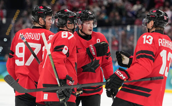 Hockey: Le Canada, les Etats-Unis et la Slovaquie en demies
