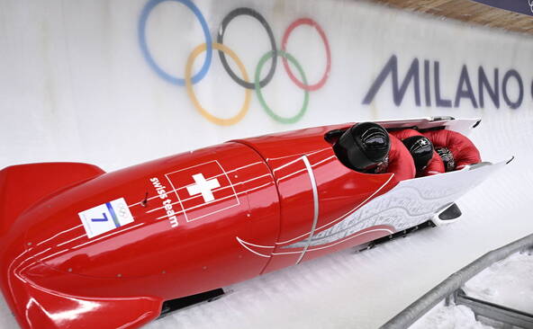 Le bob à quatre de Michael Vogt en bronze