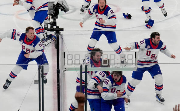 Les Etats-Unis en or grâce à Jack Hughes