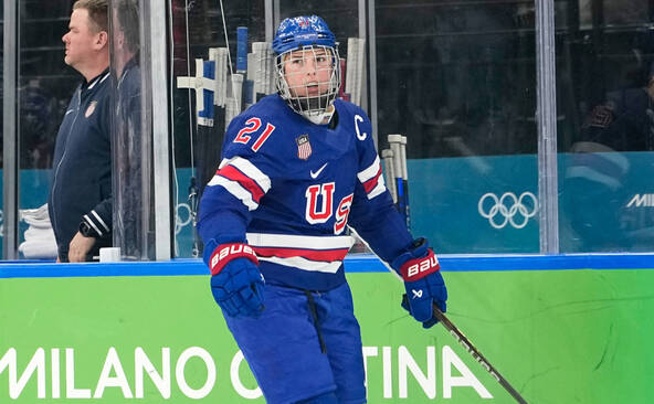 Hilary Knight regrette la blague « de mauvais goût » de Trump